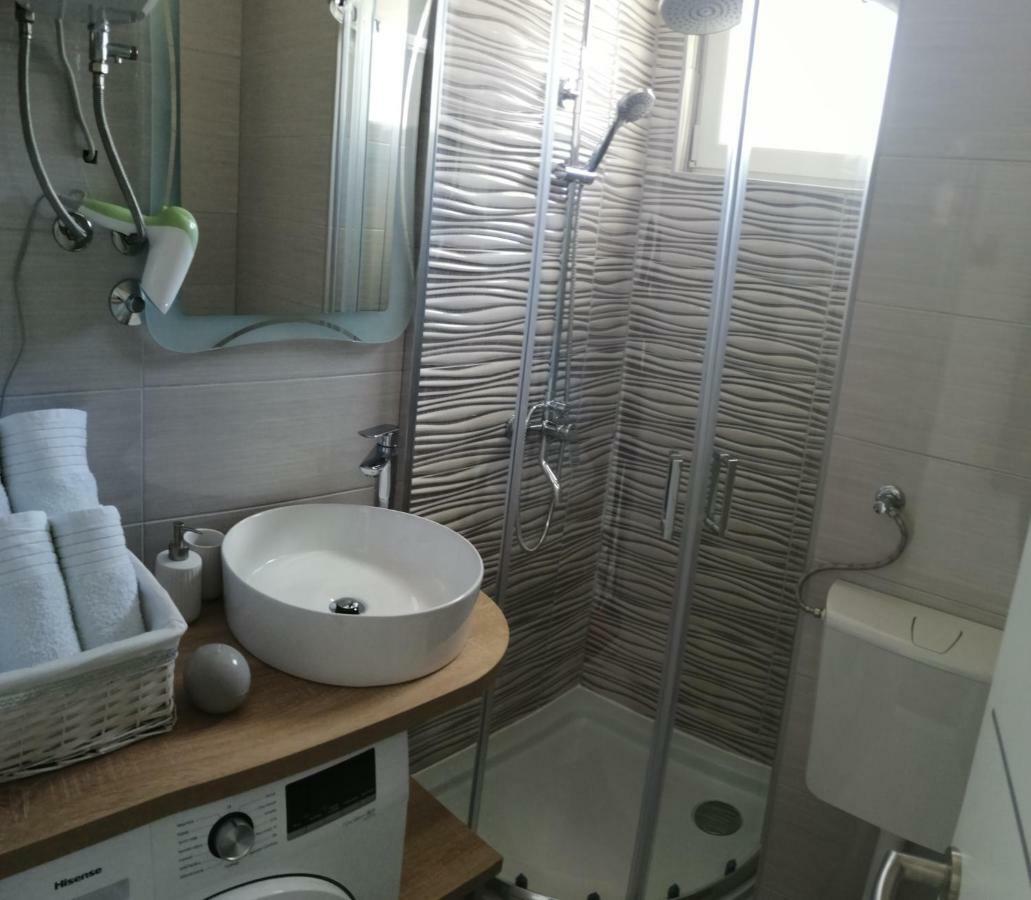 Studio Apartment Lanterna Ζαντάρ Εξωτερικό φωτογραφία
